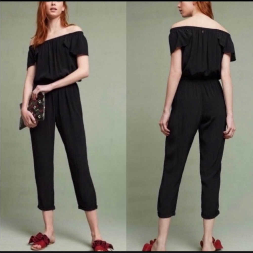 Anthropologie Beachgold Off Shoulder jumpsuit. XS